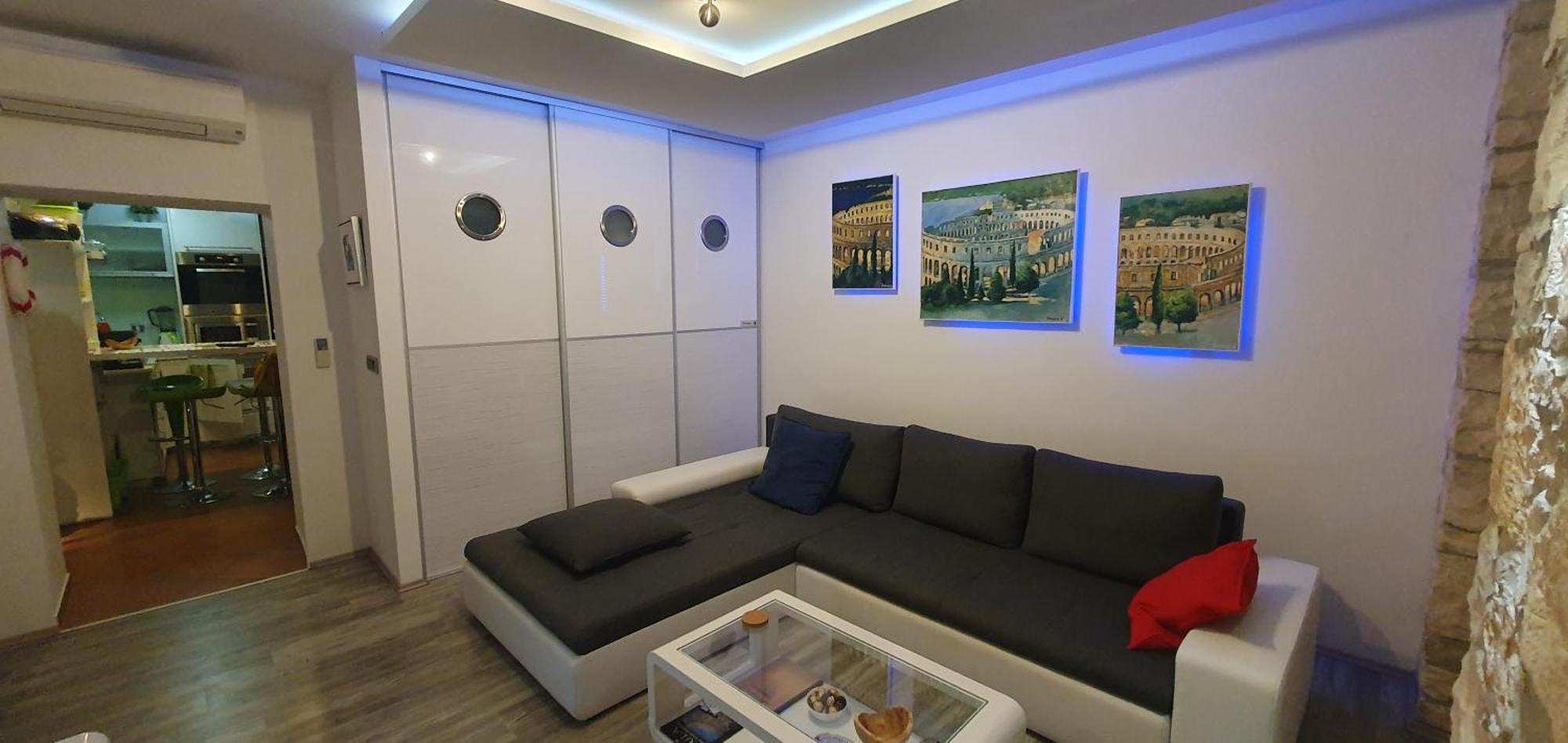 Formosa, The Boutique Apartment, City Center, Pula Buitenkant foto